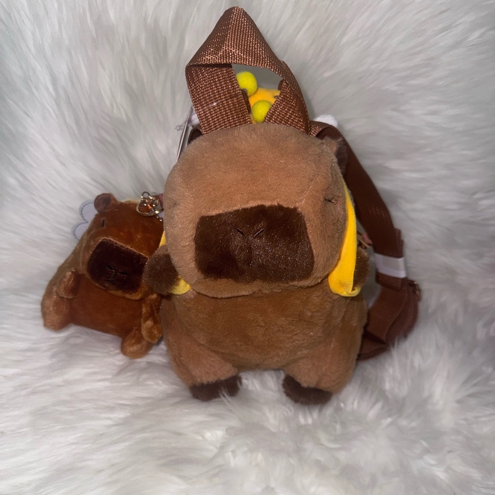 Capybara Bee Plush Kids Backpack with Bee Keychain 🐝